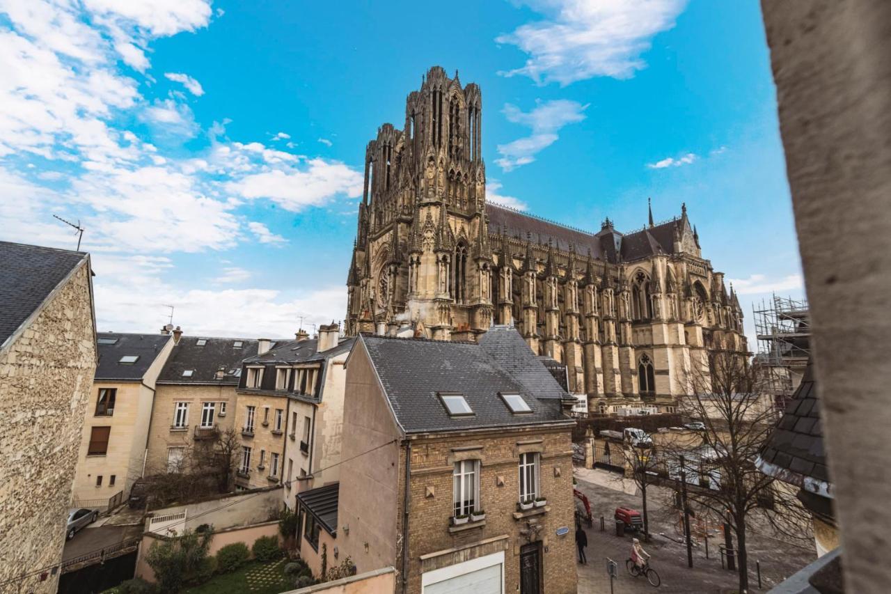 Tournelles Vue Cathedrale- Maison Climatisee Du Xvie Siecle Classee Apartment Reims Ngoại thất bức ảnh